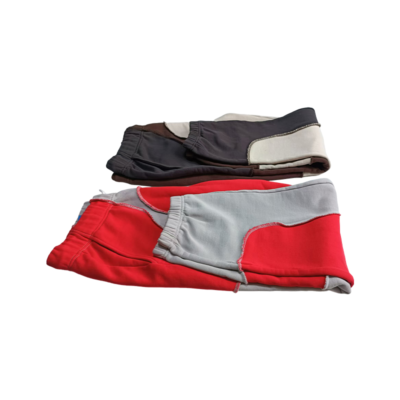 Why have patchwork casual pants become a must-have item in the wardrobe of street fashion men?